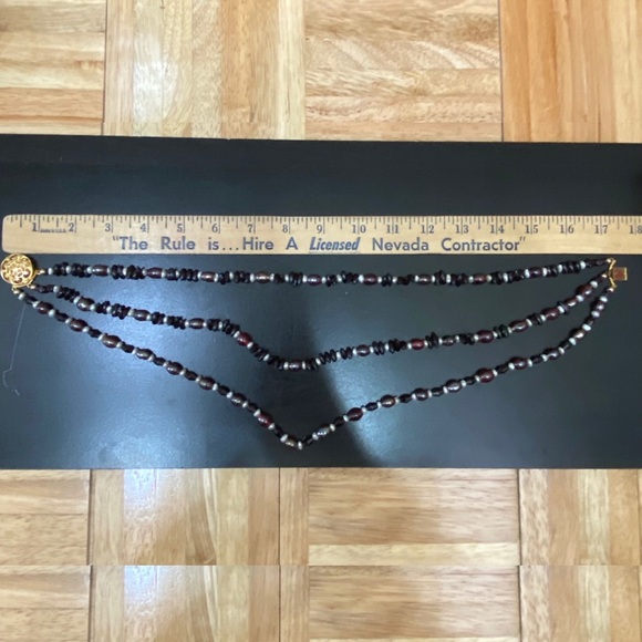 Triple Strand Garnet Crystal Pearl Lampwork Glass Beads Multi-Stand 17” Necklace - Picture 13 of 15